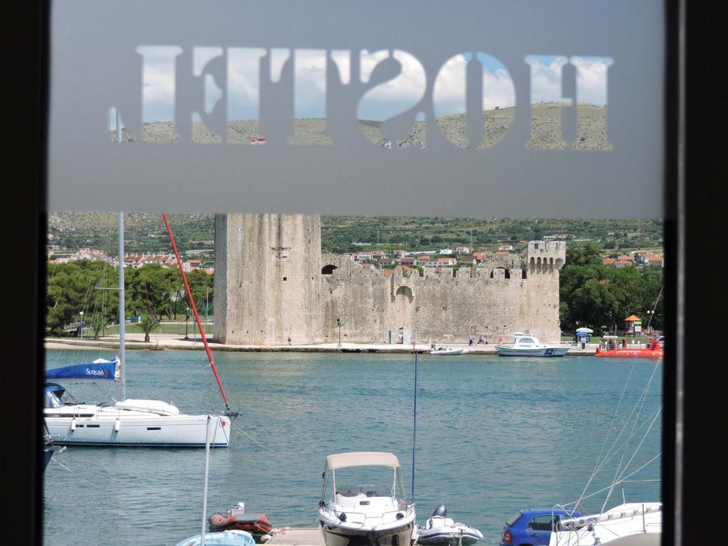 Hostel Marina Trogir Ruang foto